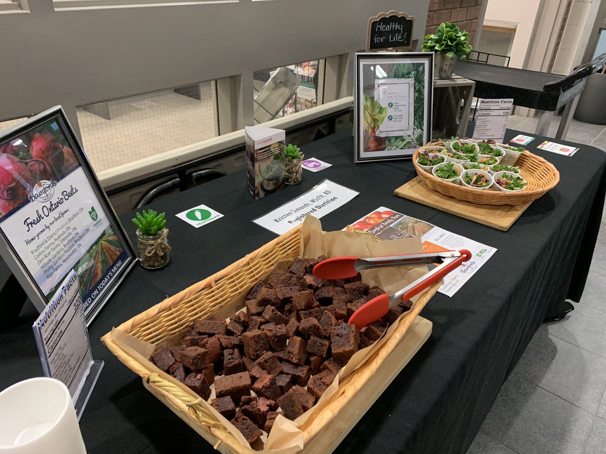 DCOT_Dining's tweet photo. At today’s #LocalFoodDay event our dietitian is sampling Chocolate Beet Cake 🍫&amp; Asian Sesame Kale Salad 🥗! Both samples feature locally grown Kale &amp; Beets from #BamfordFamilyFarm! Visit us now at UB Café to learn more. #SupportingLocal https://t.co/Uo8laWUdEM