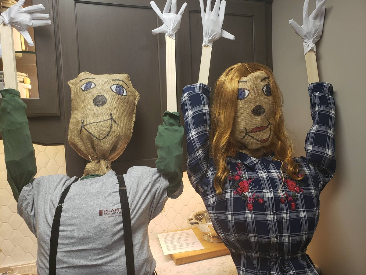 PlaistowCabinet's tweet photo. Keep your eyes peeled!  Our scarecrows will be ready to put out any day now! 

#scarecrows #plaistowNH #plaistowexchangeclub #falltimefun #community #fundraiser https://t.co/hYpDVqtdX2