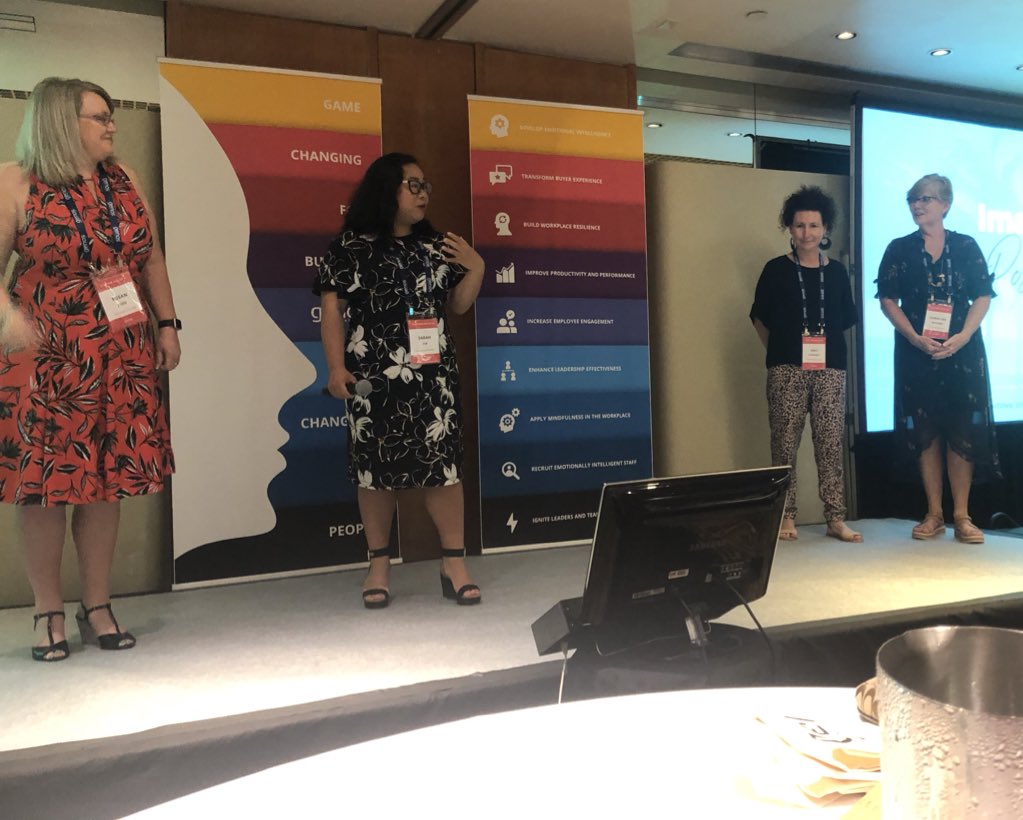 carriebenedet's tweet photo. Beautiful Hawaii hosts global #genosconference Day 1 lineup showcasing #EmotionalIntelligence #innovation #change #collaboration #eiintheageofai Breaking news! Total WOW! #eicollaborative was launched! #susanjudd #amystewart #sarahyip #carriebenedet https://t.co/sVieYBob4v