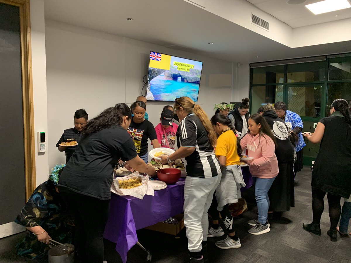 LynnPavihi's tweet image. Congratulations and Well Done to all students who have successfully completed the Term 3 Vagahau Niue Language Classes at the Pasifika Education Center in MIT. Such a PROUD moment watching you all presenting your &apos;Niue Fakafeleveiaaga&apos; and the lovely singing.#MyLanguageMyIdentity