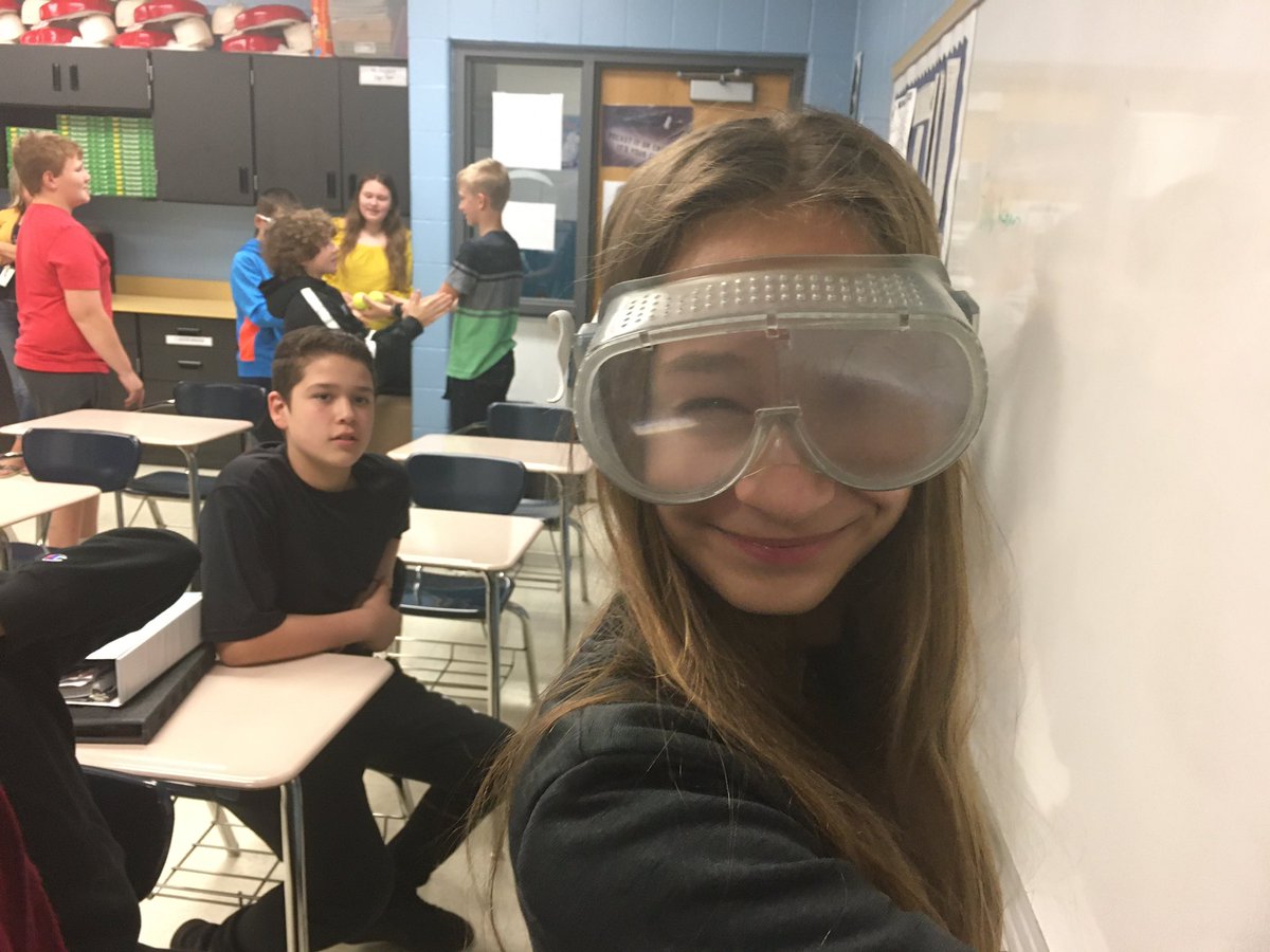 CoachBartlett11's tweet photo. Mr. B’s Health class is learning about the effects of alcohol on our fine and gross motor skills. #StaySober #AlcoholIsNotTheAnswer https://t.co/CrfmjCWGG0
