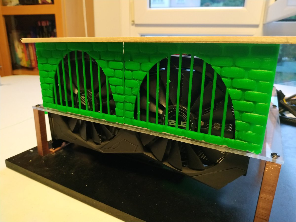 alberto_orco's tweet image. This advances 💪😅😅😅#Moonlighter @DigitalSunGames @ASUS_ib @GIGABYTE_GBT #kingston #casecon #modding