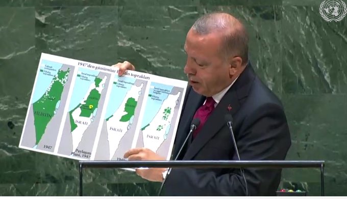 ismailde86's tweet photo. İşgalci israil terör örgütünün yapmış olduğu gasp ve vahşet dünyanın yüzüne bir kez daha vuruldu. Ama kendilerine övgüyle bahsediliyormuşcasına sırıtmaya devam ettiler.
#OurVoiceErdogan https://t.co/MChlzU8XcK