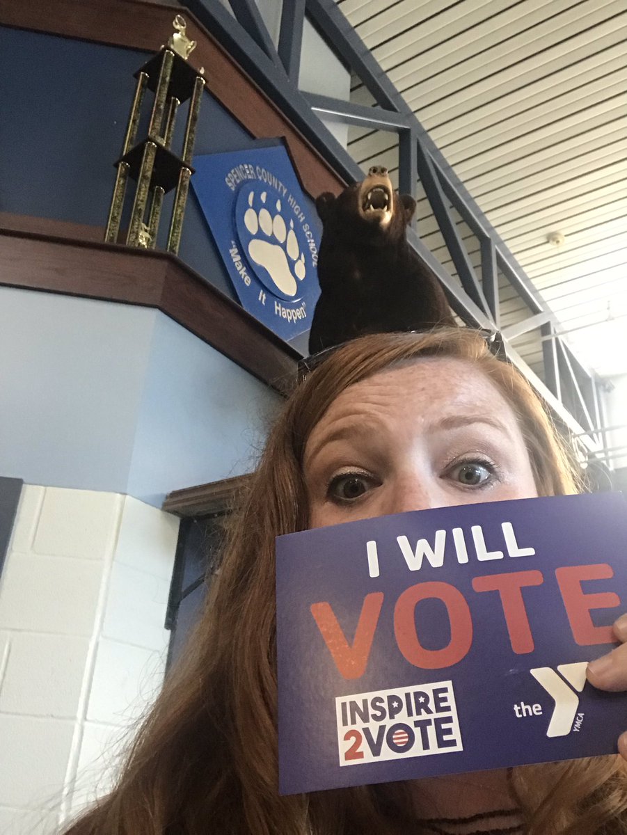 Alexkyymca's tweet photo. Hanging with the bears at Spencer County for their National Voter Registration Day rally! https://t.co/9OWPZSwyy5