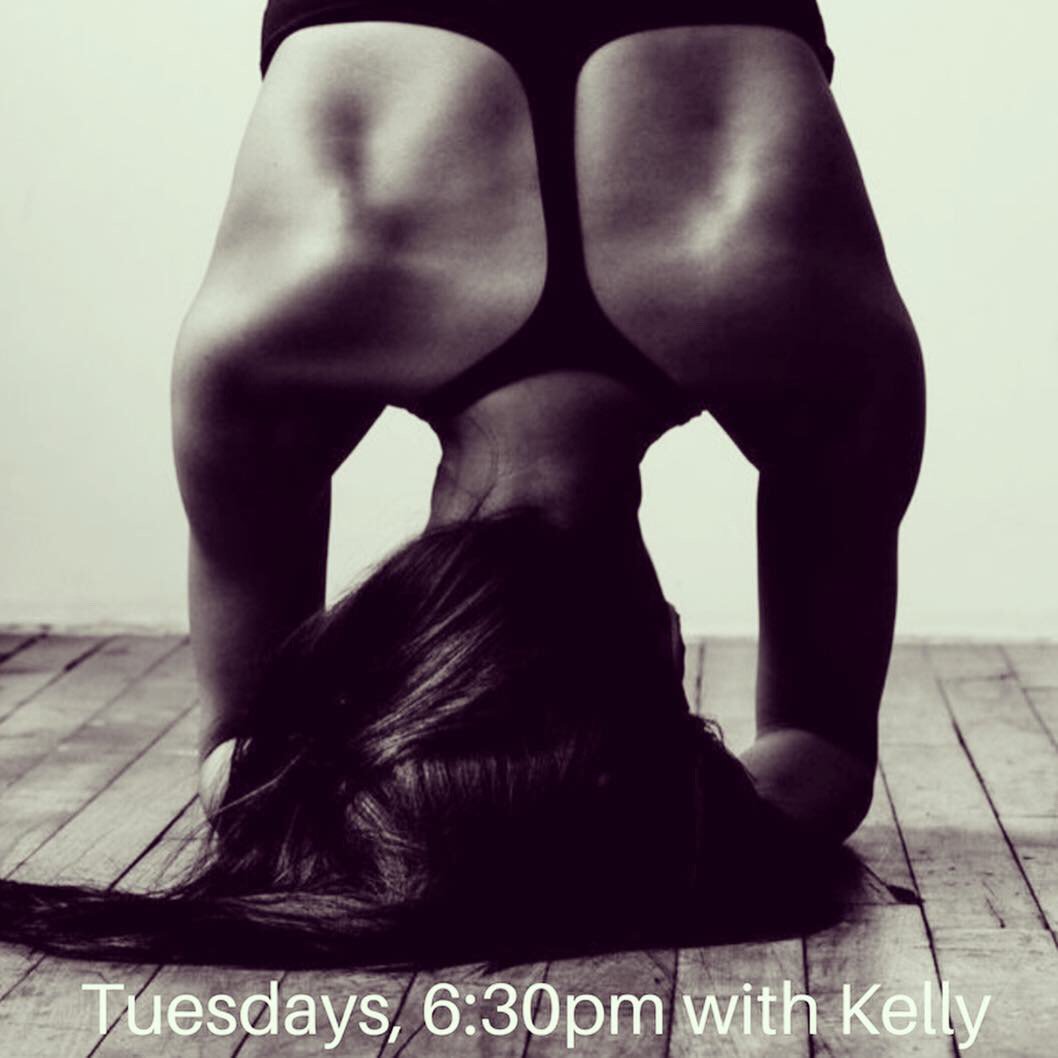 zen_mafia's tweet photo. Get yourself to an invigorating class with Kelly, tonight at 6:30PM! #BuffBuddha #YogaClass #ZenMafia https://t.co/u6ivJNZ369