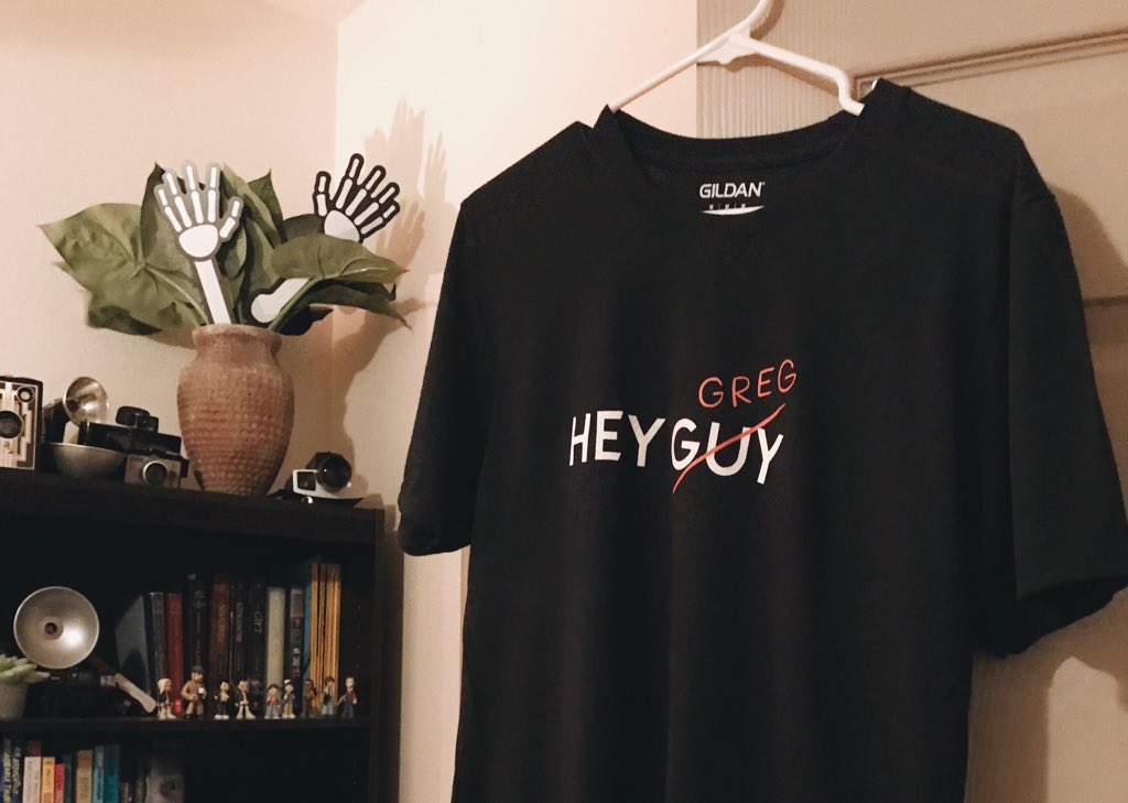 bethanyclairee's tweet photo. last night was wild BUT worth it!! already miss those absolute i d i o t s. they are SO dumb, but they’re hilarious, & I love ‘em, & they deserve all this success & more. #trulygreg #uhyeahisurehopeitdoes #ihadan8AMtoday https://t.co/TUcnrCLcGO
