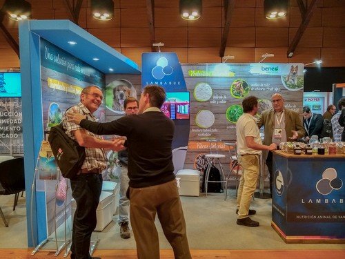 Allpetfood's tweet photo. CIPAL 19 – El encuentro que Revolucionó la Industria Pet Food de Argentina y Latinoamérica https://t.co/wjeDHLpUIq #CIPAL #PetFood https://t.co/g08GKmztr4