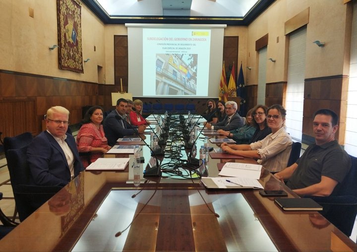 evaesereno's tweet photo. La Comisión del Plan Especial de #empleo destinará cerca de 450.000 euros a contratar parados del campo

https://t.co/leIWREXhKv

via @elEconomistaes https://t.co/4IlKMdkXiR