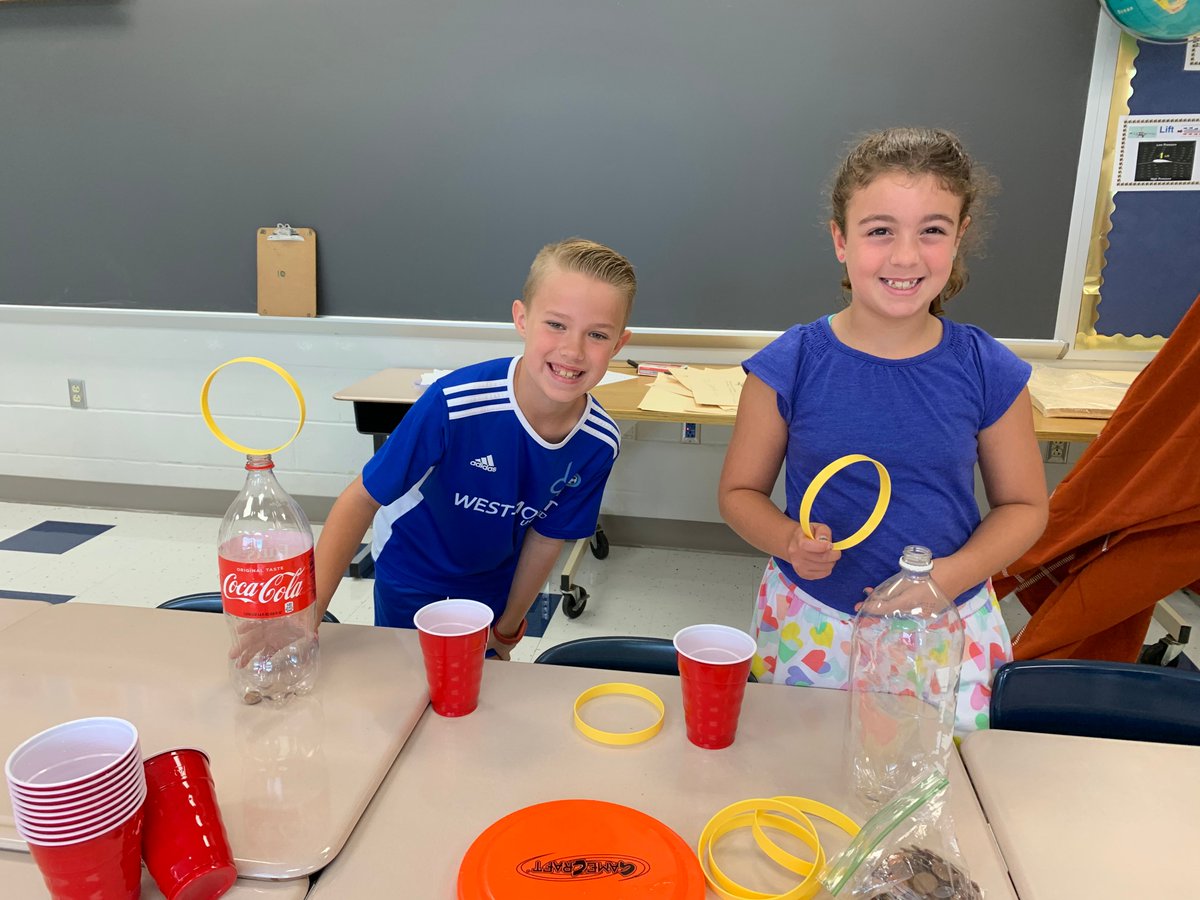 ellen495's tweet photo. @BelieveUPE Mrs. Luchette's students learned about Newton's First Law of Motion! The tablecloth trick really does work - though I don't suggest you use your finest china. https://t.co/C3behGRqHT