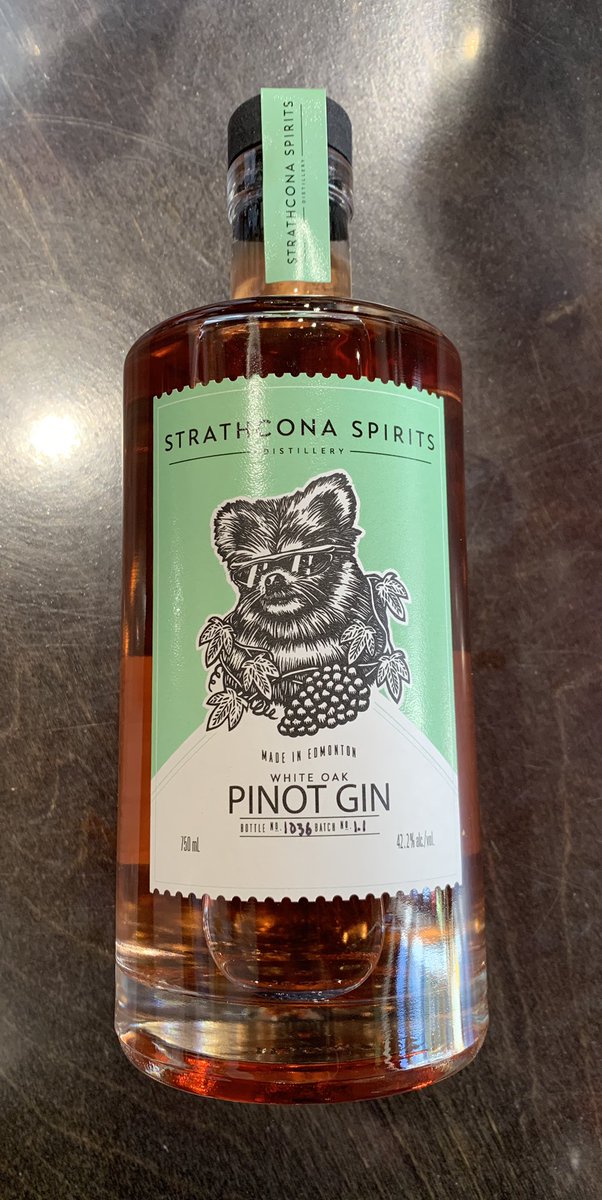 LPSpirits's tweet photo. Oh my, @StratSpirits #PinotGin just hand delivered! Aged for 4 months, in a blend of 3 Ex-#BCPinotNoir #WhiteOakBarrels. Notes of #orangemarmalade, #angelfoodcake, #cherrycola, #sarsaparilla & #forestmusk. #EdmontonCraftGin #AlbertaCraftGin #Gin https://t.co/IpzqxrM42C