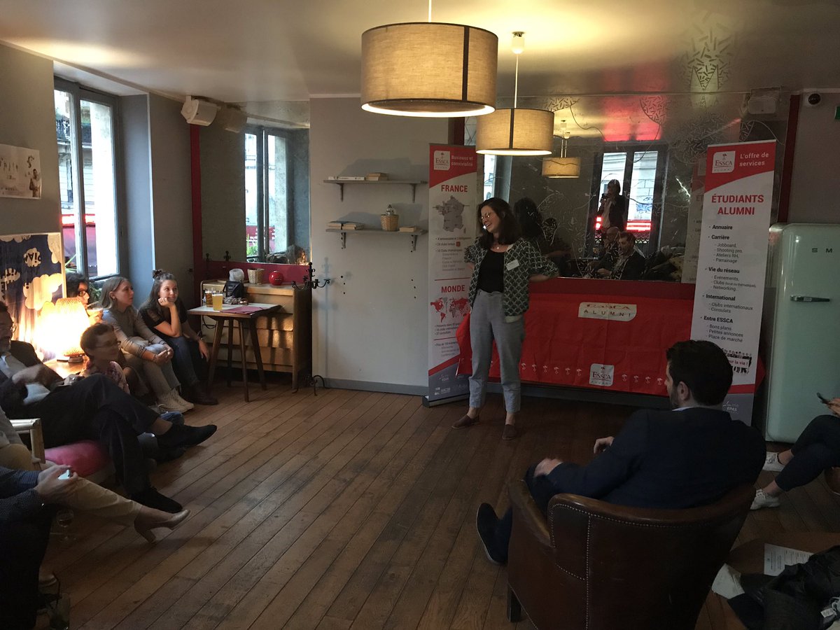ralucaloury's tweet photo. Ravie de participer ce soir au lancement du Club #Digital @AlumniEssca @ESSCA_Ecole @ESSCA_IMD entreprendre dans le #digital, women in tech avec @LouisaMesnard @mathilde_lefr https://t.co/9nxoxffjat