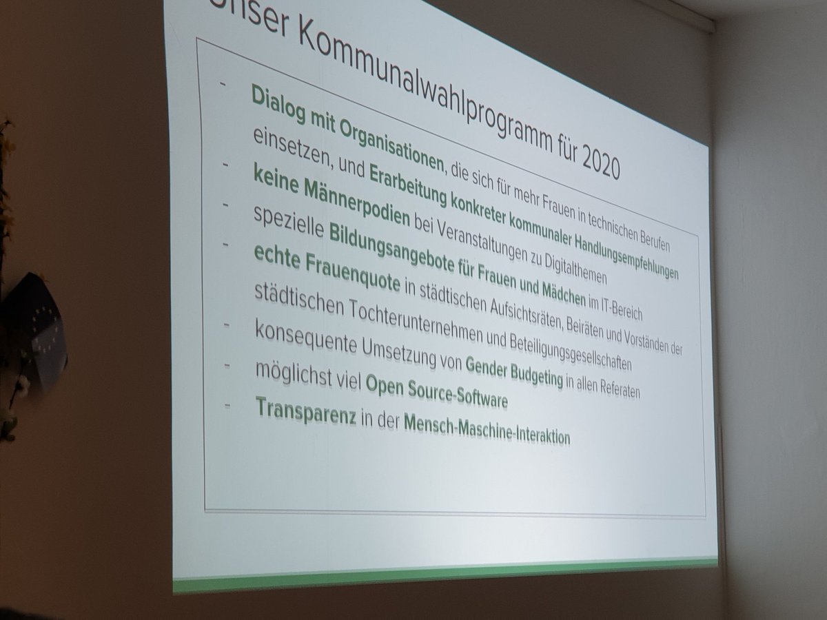 seyfriedmichi's tweet photo. @obermaedchen @Gruene_Muenchen @ThilakMahendran Unser #Kommunalwahlprogramm 2020 by @obermaedchen #akdigital @Gruene_Muenchen https://t.co/wFYWWl1V0N