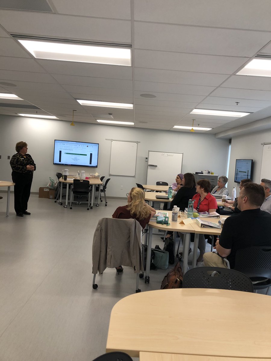 SandraLarwill's tweet photo. Algonquin Leadership in Education Institute (ALEI) 3: Organizational Leadership program (final in series) kicks off today with a dynamic group of AC leaders! #LeadershipMatters , #leadershipdevelopment, #acway https://t.co/YjYZwlVJCs