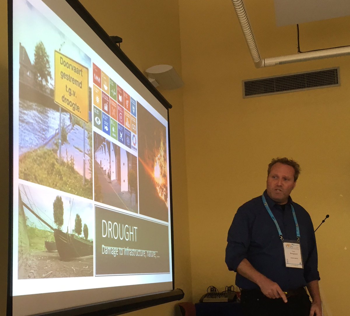 UrbangeoN's tweet photo. #climate #Adaptation with use of #SuDS #NBS #BMPs is important to keep a #sustainable #water cycle in #urban areas. @FlorisBoogaard demonstrates at #iah2019congress with the web tool https://t.co/vtCPyGTxMg #knowledge #exchange and #capacity #building #inxces @hanze @NGUtweets https://t.co/qXwdztS2TZ