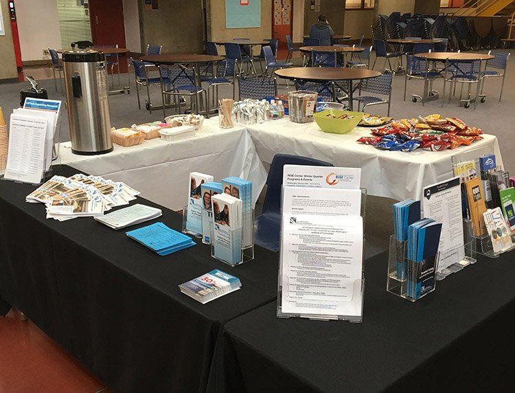TheLWTech's tweet photo. We hope your #Fall๐ quarter is off to a great start! The #CampusLife #WelcomeBackBooth will be open again today from 8:30 a.m. to 2 p.m., and from 5 p.m. to 7 p.m. Stop by to say hi and get more info about #LWTech.
#Fall4LWTech @LWTechStudents https://t.co/9NQbgFLQRh