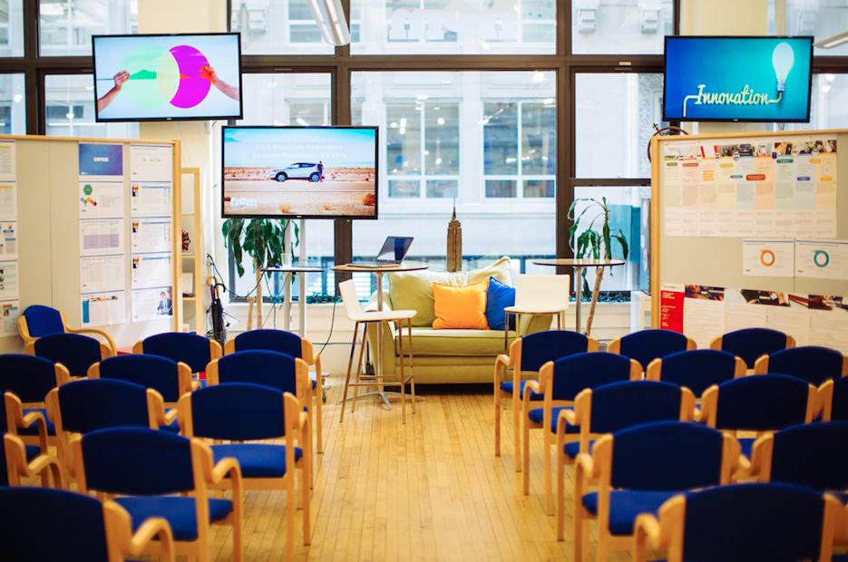 The #InnovationLoft has a completely flexible layout and can be customized to accommodate all needs of your event. Click here innovationloft.com/facility/ for more info on how we can create the perfect atmosphere for your next off-site session. #Facilitation #Collaboration #Brainstorm