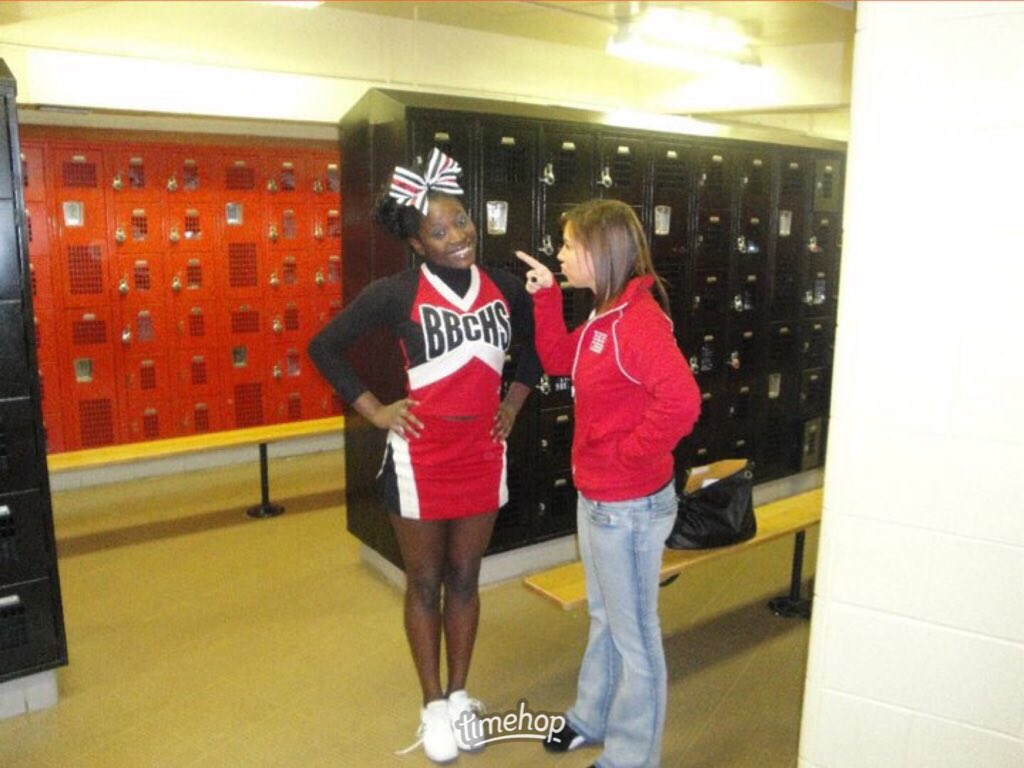 CoachK_Taylor_'s tweet photo. Happy Birthday to one of my lifelines. You’ve been in my corner since wemet and I’m so grateful for you taking a chance with me. I’m proud to coach alongside of you and to develop a stronger bond everyday! I love you Queen B, enjoy your day! Thanks for being you! ❤️ @CoachGhezzi https://t.co/X2pAnUnSer