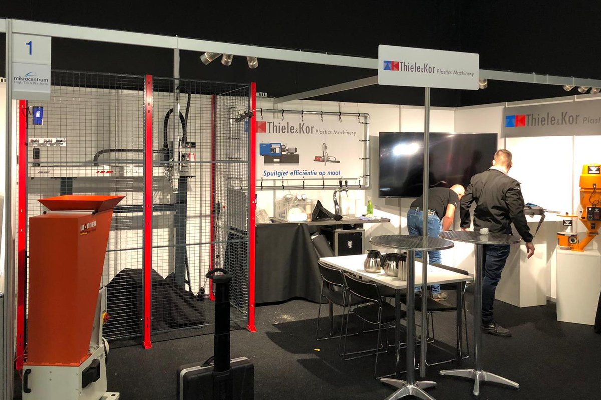 TKPMBV's tweet photo. Work in progress💪 #Kunststoffenbeurs #TKPMBV https://t.co/JiKcUTKX09