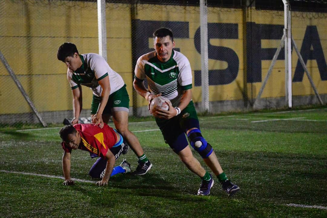 📌#Rugby
El primer equipo de rugby de Camioneros viajó hasta la Unidad Penitenciaria N°48 de la localidad de San Martín para disputar un amistoso ante Espartanos, equipo integrado por presidiarios.