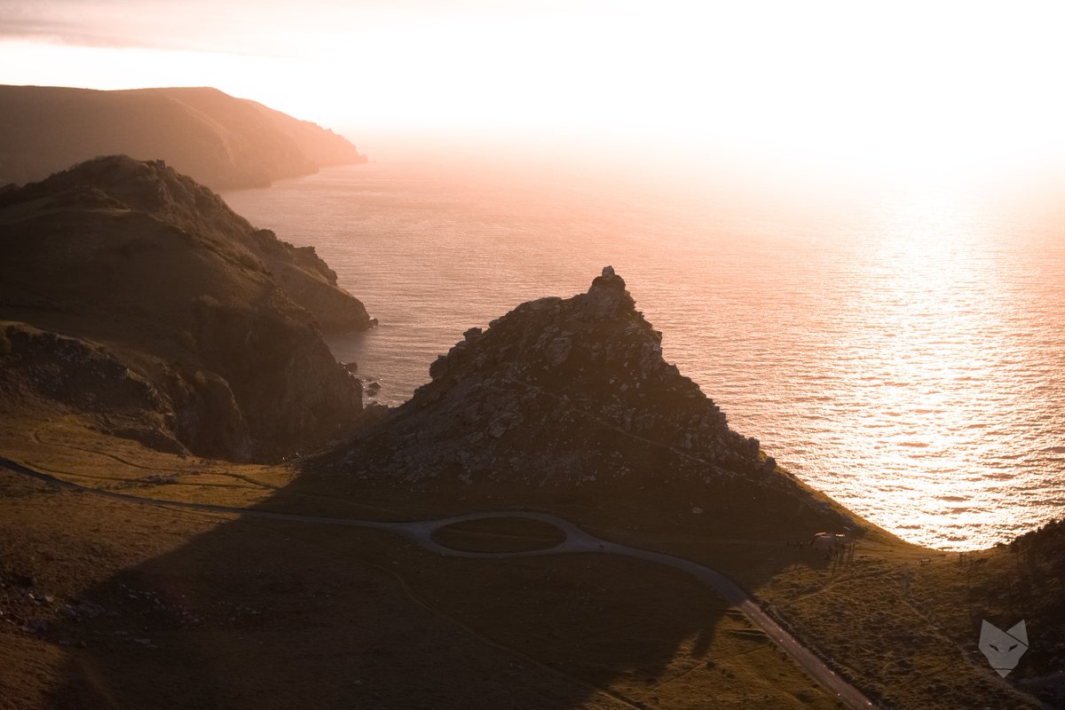Bad Wolf Horizon (@badwolfhorizon) on Twitter photo A still from a project with <a href="/TaliskerWhiskey/">Talisker Whiskey</a> and <a href="/gregwdennis/">Greg Dennis</a> earlier this year.
Whiskey, goats and talks from @FinisterreUK <a href="/OtterSurfboards/">Otter Surfboards</a> <a href="/outdoorswimming/">Outdoor Swimming Society</a> and <a href="/LauraTryUK/">Laura Try</a> - what else do you need?
Use us for your next production | badwolfhorizon.com
#higherperspectives A still from a project with <a href="/TaliskerWhiskey/">Talisker Whiskey</a> and <a href="/gregwdennis/">Greg Dennis</a> earlier this year.
Whiskey, goats and talks from @FinisterreUK <a href="/OtterSurfboards/">Otter Surfboards</a> <a href="/outdoorswimming/">Outdoor Swimming Society</a> and <a href="/LauraTryUK/">Laura Try</a> - what else do you need?
Use us for your next production | badwolfhorizon.com
#higherperspectives