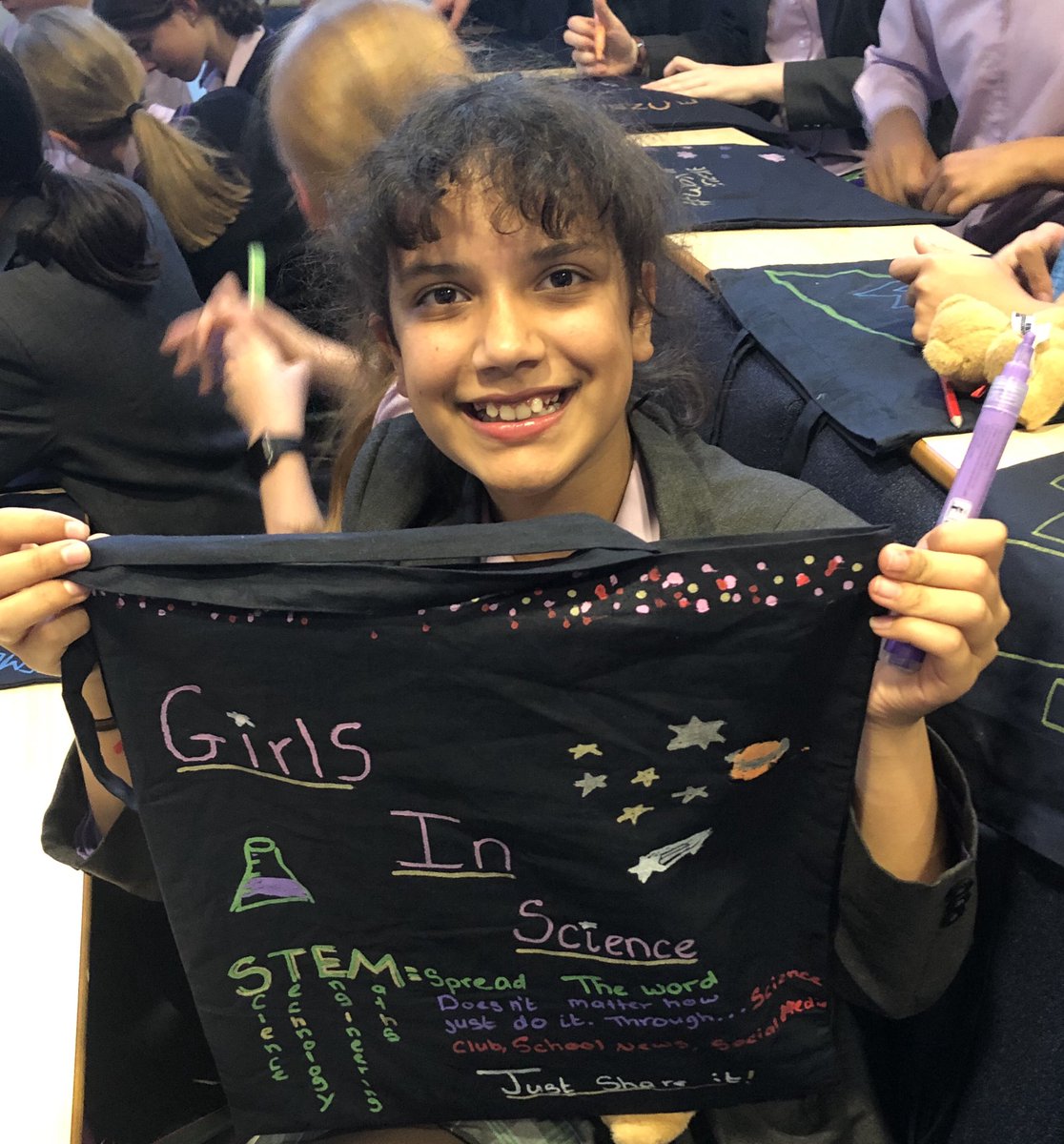 schoudhry73's tweet photo. @SciencesSCHS @GDST @GDSTEM Brainstorming how to be a stem ambassador #greatideas #WomenInSTEM #gdstem #madaboutscience https://t.co/g6cGOhAhws