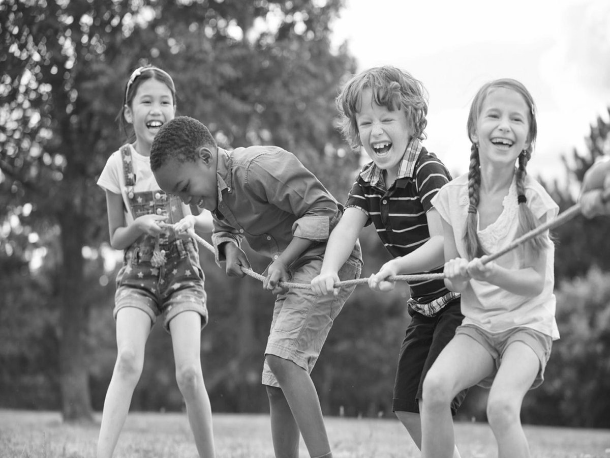 Claassenadv's tweet photo. Een veel gestelde vraag is wanneer #ouders mogen stoppen met het betalen van een bijdrage aan hun #kinderen. 

De wet zegt; elke ouder is onderhoudsplichtig tegenover zijn kind. Dit geldt zowel tijdens de minderjarigheid als gedurende de meerderjarigheid (vanaf 18 jaar). https://t.co/riVMftRNJL