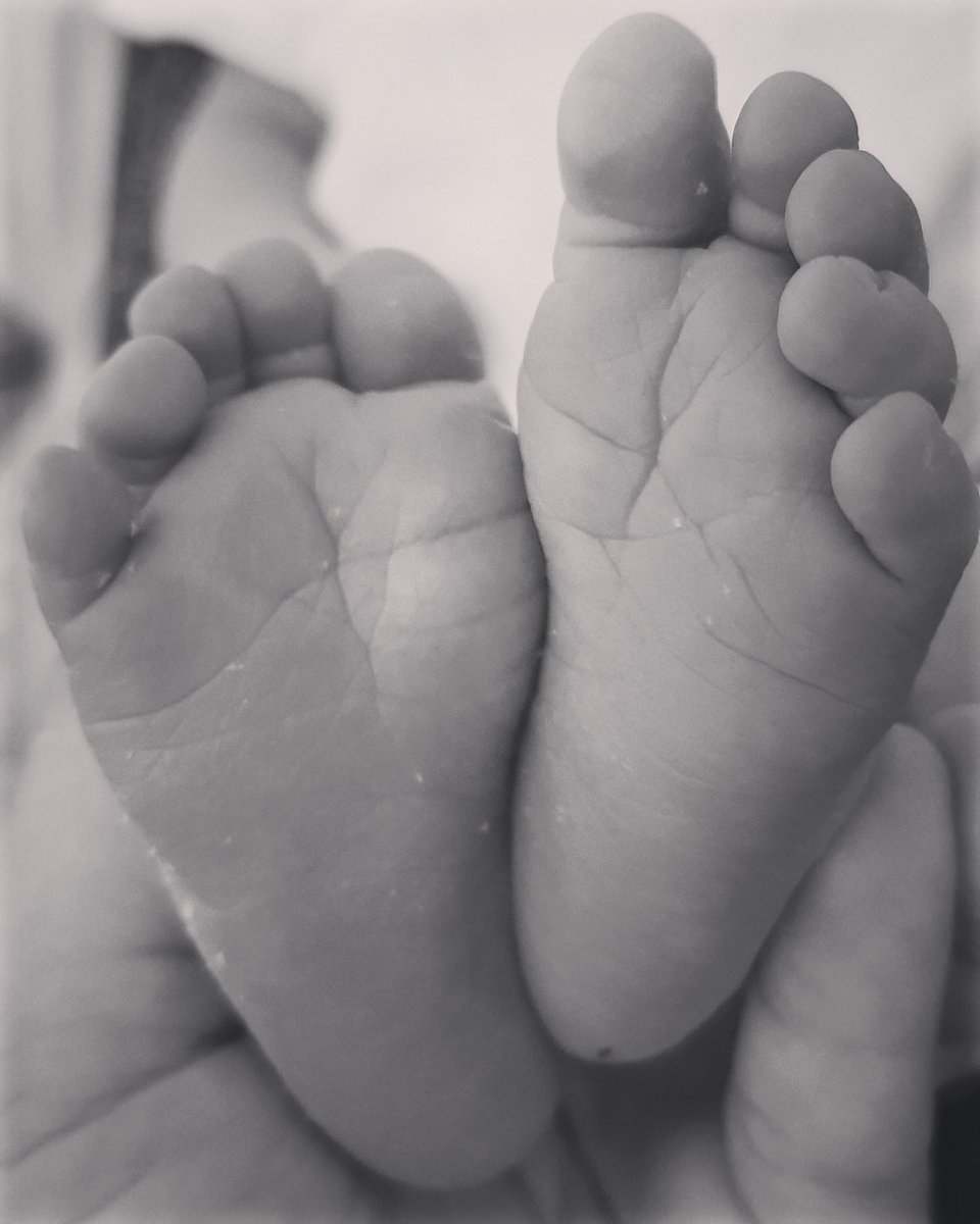 Työnkuvani muuttui viikko sitten, kun poikamme näki päivänvalon 💙 #uusielämä #elämäonihmeellistä