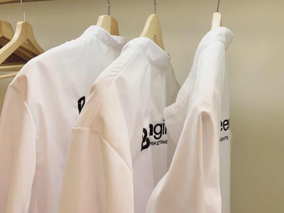 Monkeyshot tweet media