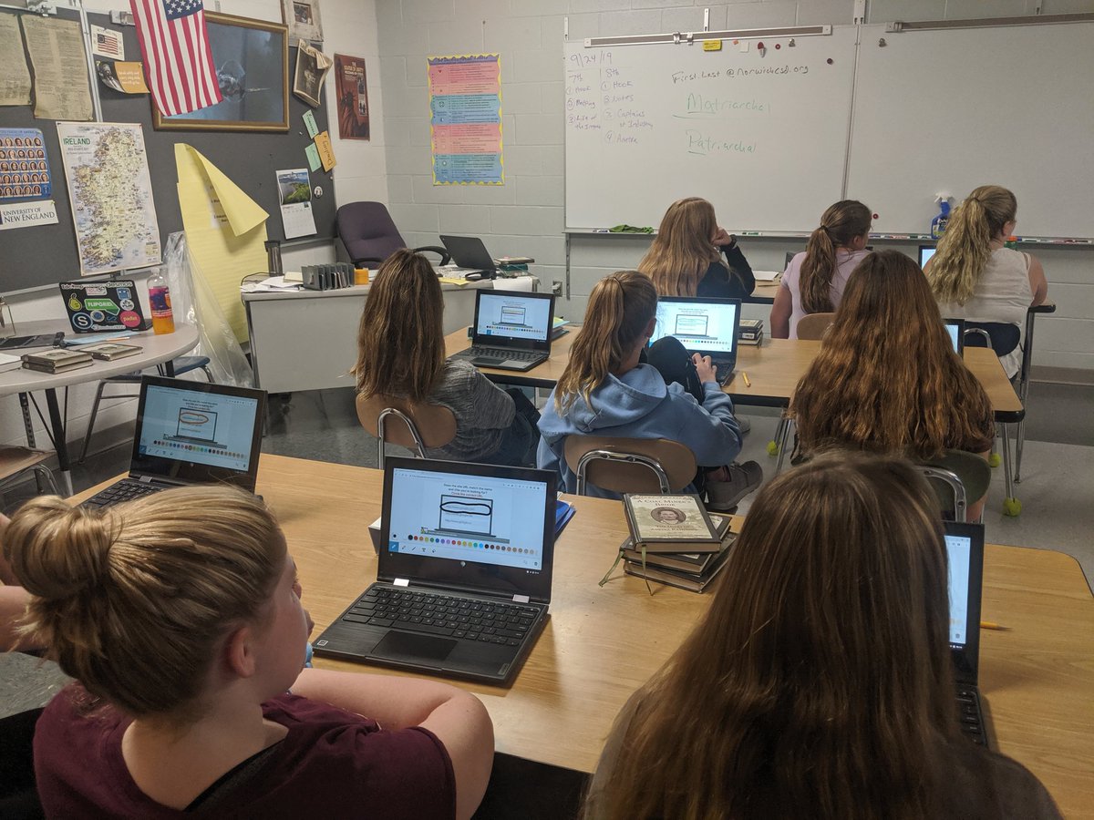 ekoval9's tweet image. @norwichcsd MS TS using @Google #BeInternetAwesome to teach ss a #digitalcitizenship lesson about phishing using @PearDeck. #BTEdTech #Plic