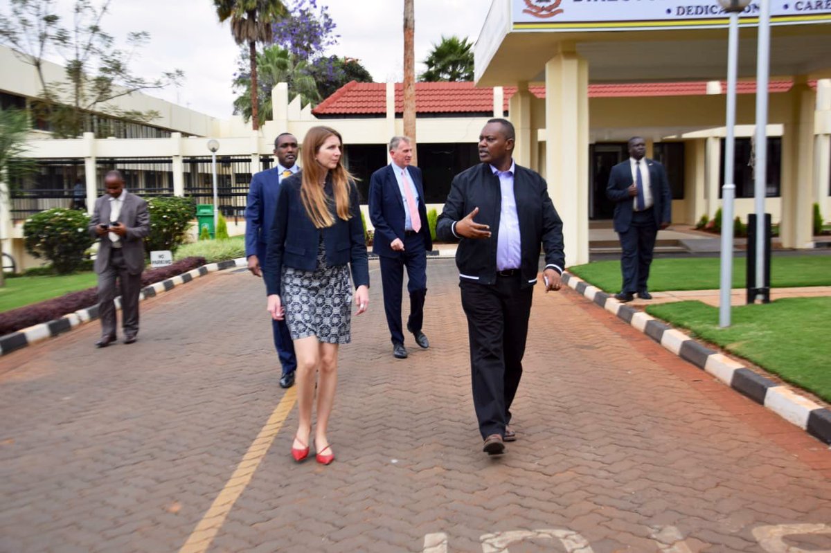DCI_Kenya's tweet photo. Today afternoon, the United Kingdom’s High Commissioner to Kenya @JaneMarriottFCO paid a courtesy call to the Director @DCI_Kenya and held discussions on a wide range of issues including joint work between @DCI_Kenya and @NCA_UK. https://t.co/YCy0pn9jwH