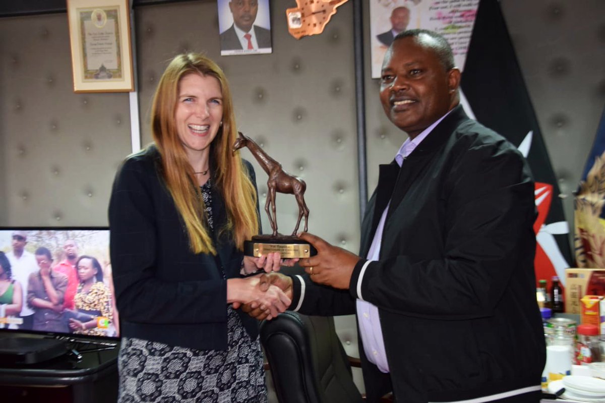 DCI_Kenya's tweet photo. Today afternoon, the United Kingdom’s High Commissioner to Kenya @JaneMarriottFCO paid a courtesy call to the Director @DCI_Kenya and held discussions on a wide range of issues including joint work between @DCI_Kenya and @NCA_UK. https://t.co/YCy0pn9jwH