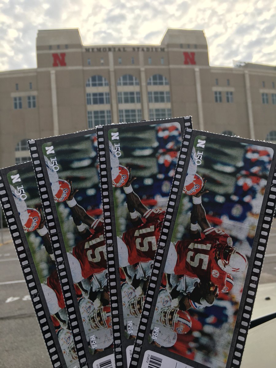 sparq_data's tweet photo. Want to go to the Nebraska vs Wisconsin game? Come see us at our annual #SparqTailgate this weekend before the Ohio State game for your chance to win! #GBR #BeatOSU #SparqData https://t.co/U1IpvLxA6x