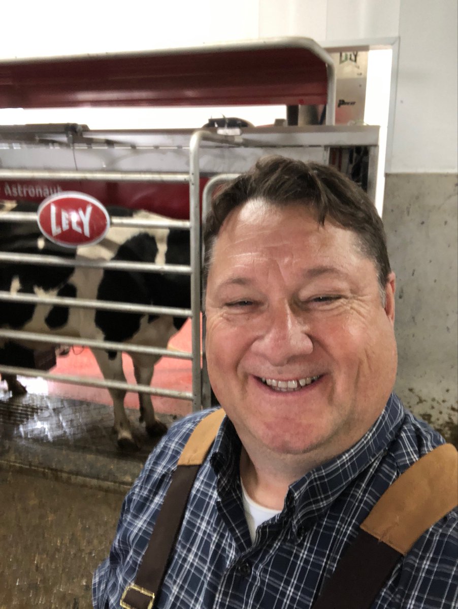 Great startup at Sixtrees Dairy! ⁦<a href="/MarkTheFeedman/">Mark Schokking</a>⁩ ⁦@MasterfeedsCDN⁩
