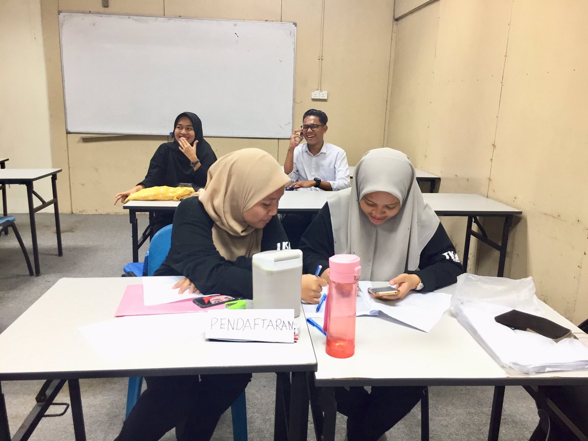 uitmt_tribunal's tweet photo. SESI INTERVIEW AHLI BARU TKM 2019 ✊🏼📍 https://t.co/ajndIBhe5n