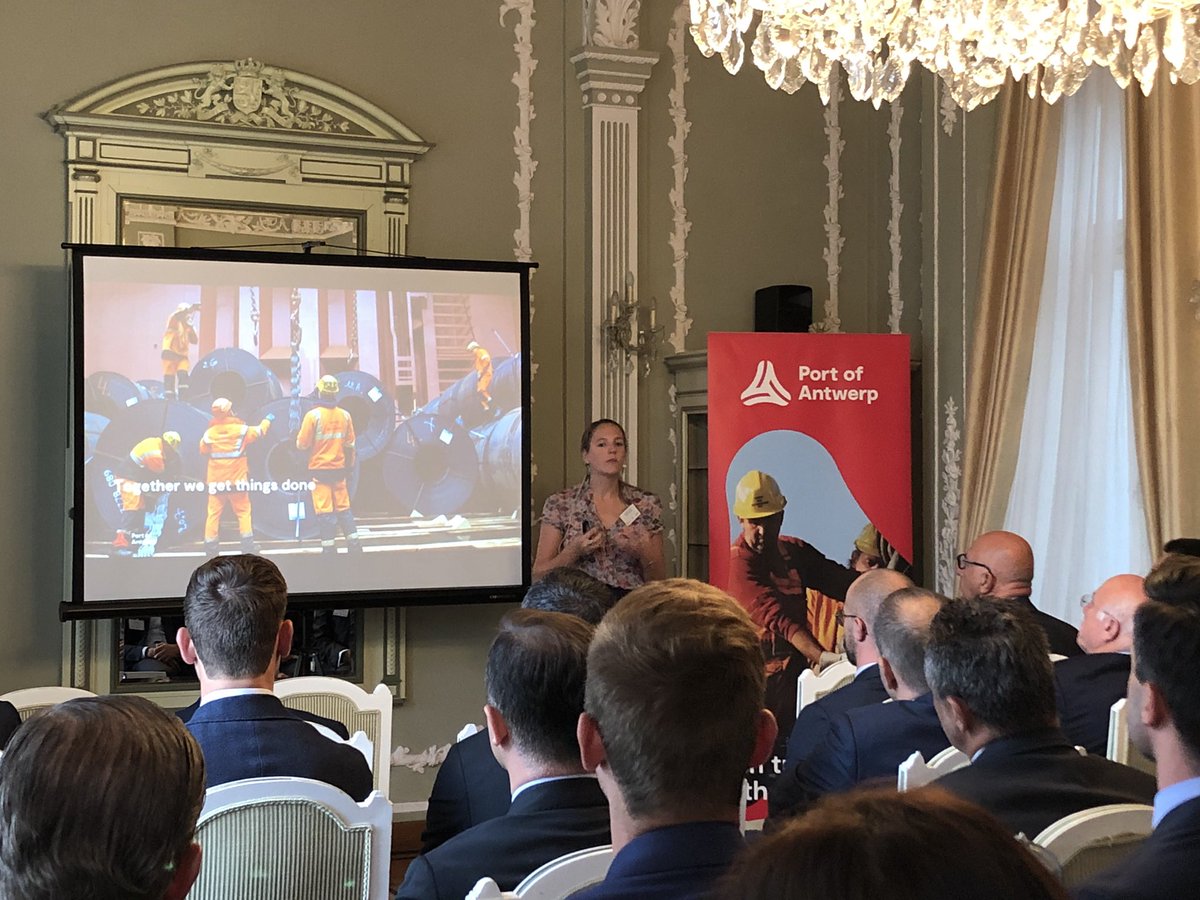 carla_cq's tweet photo. @PortofAntwerp presenting itself as European steel hub in Istanbul. 6 companies of the Antwerp Port Community joined us. #steel #antwerpxl2020 https://t.co/tmTwpabAyG
