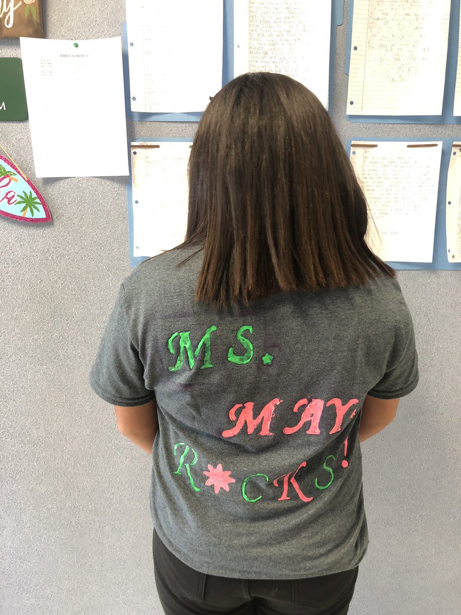 MMay4th's tweet photo. Twin day! HOCO 2019! @ElementaryMJ @LakeWorthISD https://t.co/nPQvfa4Hz7