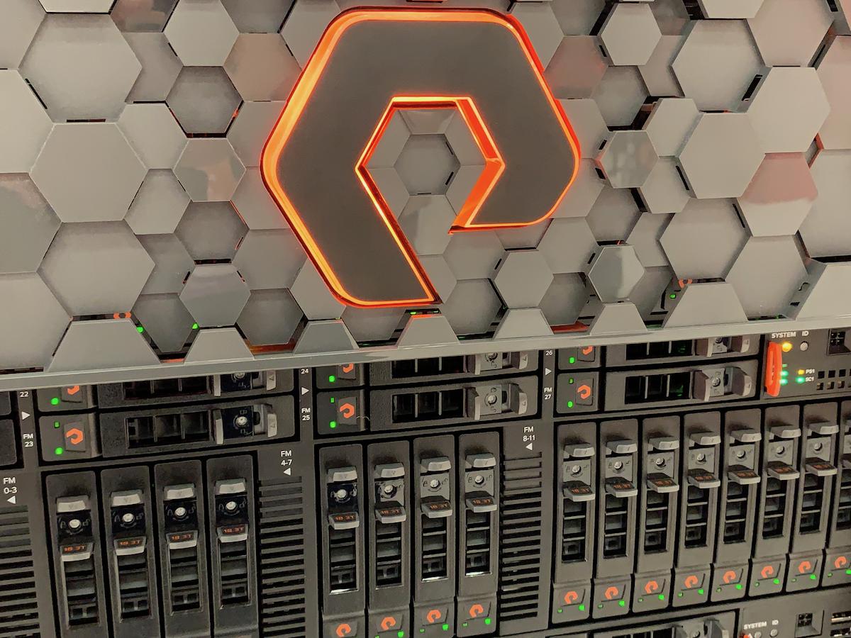 OrangeStorage tweet picture