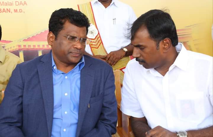 DmkParasu's tweet photo. இளைய சமுதாயத்தின் இளையவர்..!

இன்றைய நிகழ்வில் இன்றைய புகைப்படங்கள்..!

வரலாற்றில் இடம் பிடித்த திருவண்ணாமலை..!

தேசிய அளவிலான தடகள போட்டி..!

மருத்தவர் #எ_வ_வே_கம்பன் MBBS MD., அவர்கள்..!

@isai_ @evvelu @EvVeluTvmalai @sabarathinam470 #dmk70 https://t.co/5cO8OJ0kZ8