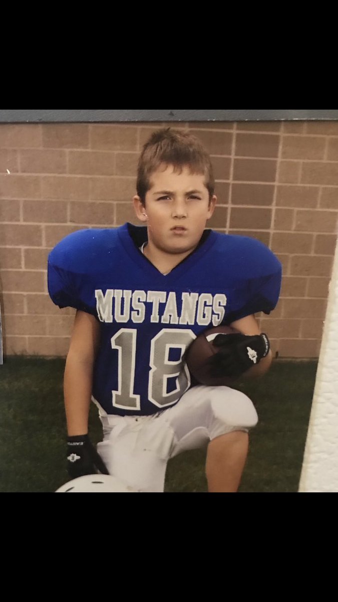 Happy birthday <a href="/Lgappa63/">Lucas Gappa</a> hope it’s a good one, mess stuff up Thursday🤷🏻‍♂️?
