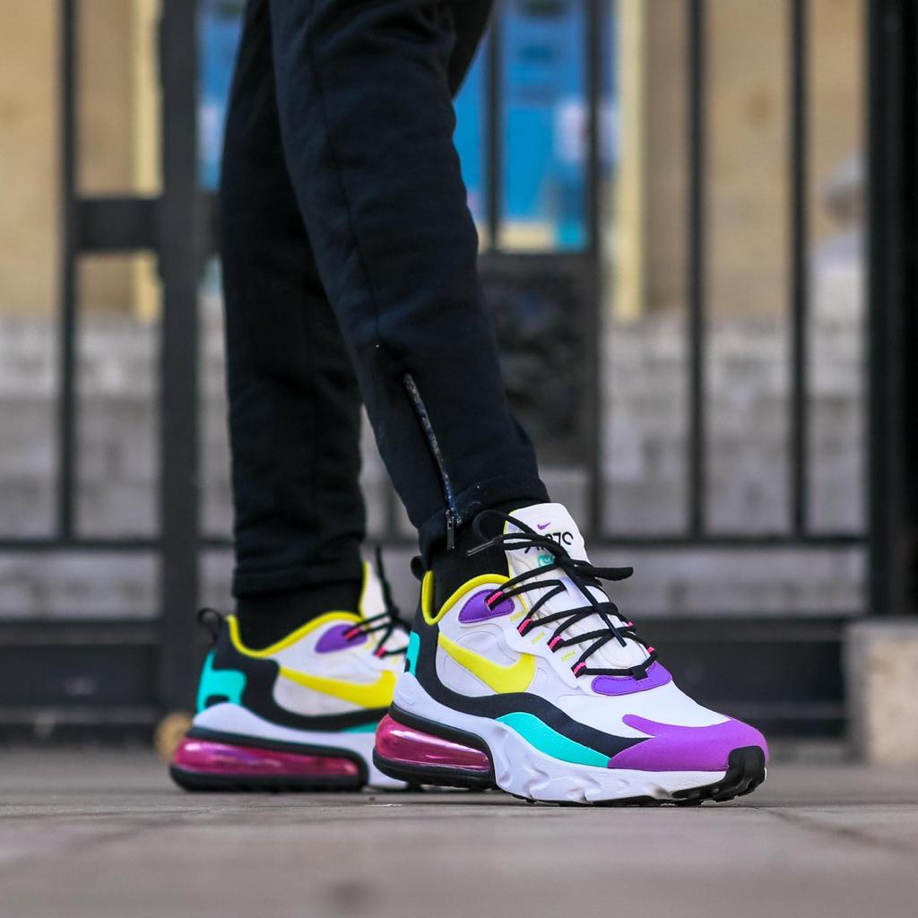 nike air max 270 react on feet