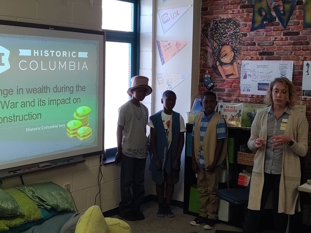 TracyMitchell_L's tweet photo. 5th grade @Killian_STEAM enjoying hands on learning with "The Traveling Trunk" through Reconstruction @Academic__Angel @DrBaronDavis @franklinscsu @jamesann_sheley https://t.co/5nhKjgMj2R
