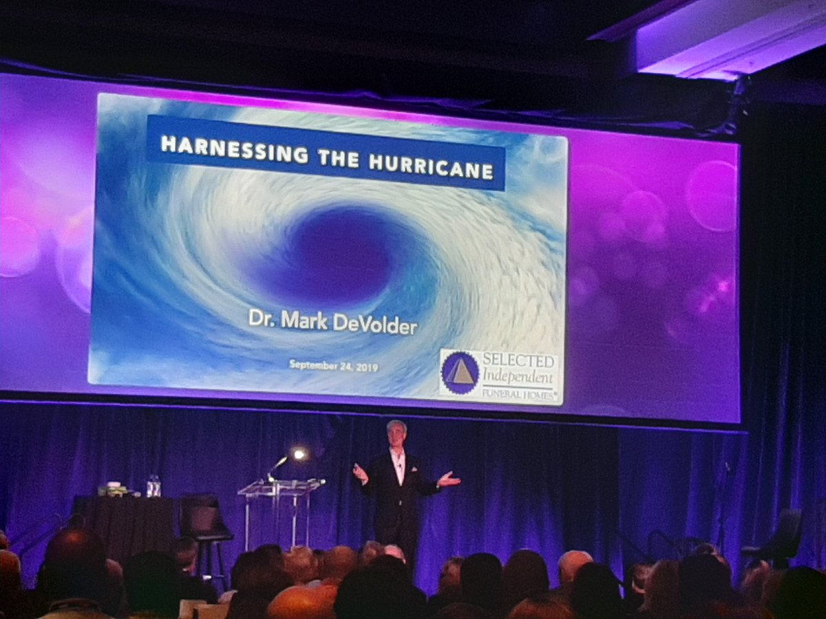 SelectedFH's tweet image. #selectedFHAM19 Keynote address focuses on change.