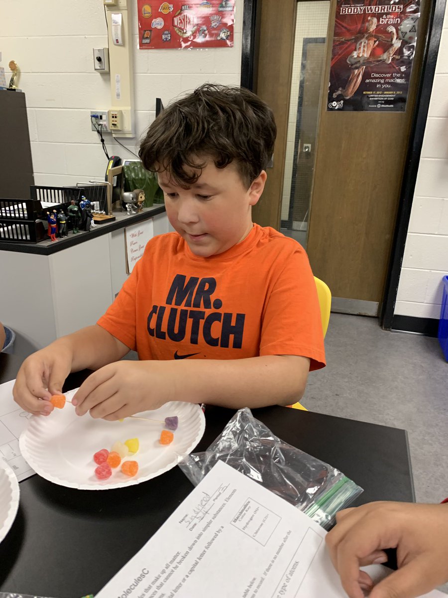 TurnersLearners's tweet photo. We are having a deliciously fun time building atom models using gumdrop molecules in science today with our dear Mr. Kamagate! https://t.co/JvOUhN1OpF