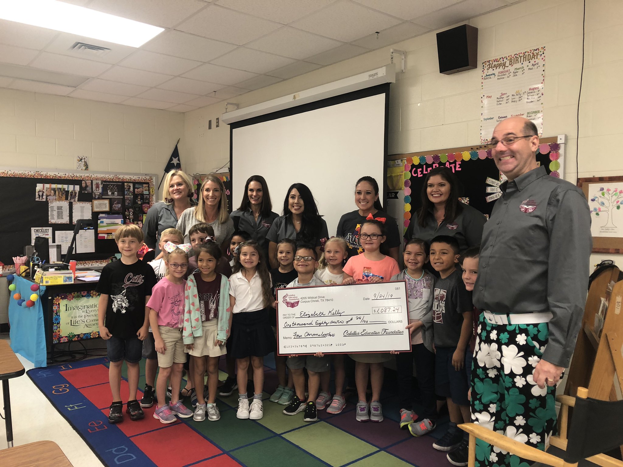 Wood River Elementary on Twitter "Congratulations Mrs. Kelly!! She was