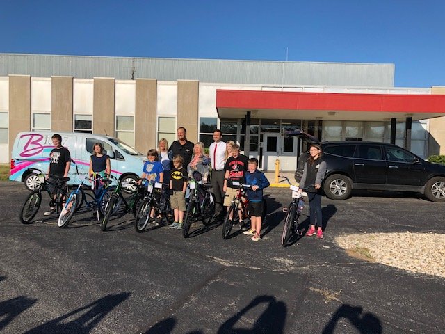 KHS_APJB's tweet photo. A HUGE THANK YOU to @dandakich for coming to Knightstown Intermediate School and buying 7 awesome students new bikes!  They will remember this for the rest of their lives!  #pantherpride #blessed https://t.co/Ygokl9qOx9