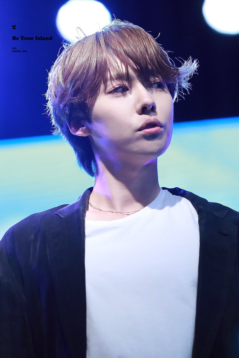 BeYourIsland_JW's tweet photo. @official_jinu_ ❤️
인서 사랑 넘치는 우리 이쁘니지누 생일 짱짱 추카해🎉🎂 
 네 앞길에 햇살만 가득하길🥰 늘 고맙고 너무너무 싸랑해💙💙💙💙 

#HEYJINUDAY #0926HAPPYJINUDAY #위너 #김진우 #JINU https://t.co/uWWoriPVEK