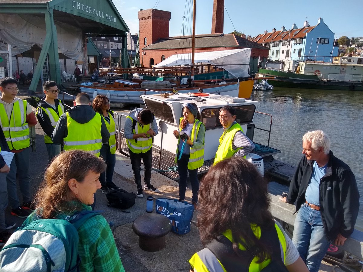 rosswoodskiwi's tweet photo. Time for another water quality sample by @CoraggioElisa and a discussion of the causes of salinity variations at different points in the catchment https://t.co/xMwMfDrTgn