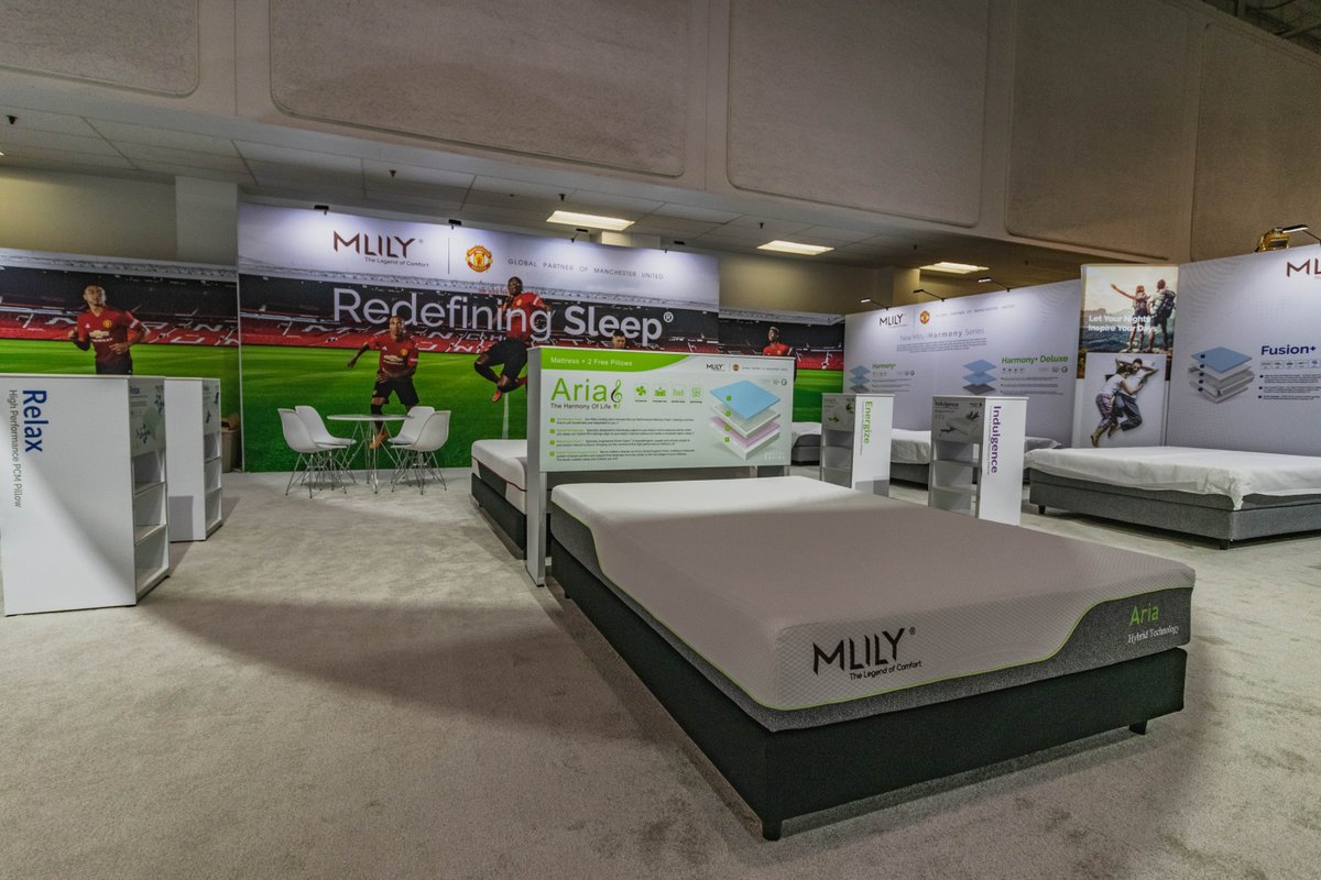 BestDisplays's tweet photo. A booth design that attracts and educates your trade show visitors can make or break your appearance at upcoming shows. Let us fine tune your design. Contact us to get started.
#tradeshowdisplay #boothdesign #modulardisplay #customexhibit https://t.co/ulMCw1PfRU