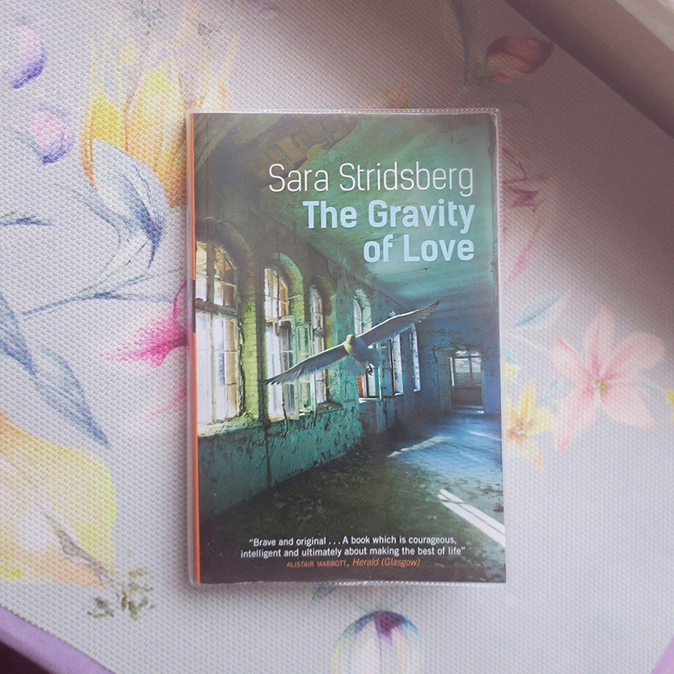 I love this cover and the book too so far <3 #SaraStridsberg #books