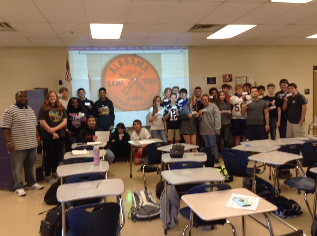 Coachb02que's tweet photo. MCHS Agriscience students graduated with their Alabama Hunter Safety Certification....Proud of these young brilliant minds.....@TigersMCHS #StakableCredential #IgniteExcellenceMCSS https://t.co/qEGWdH6VFV